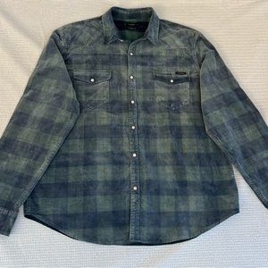 Lucky Brand mens long sleeve pearl snap shirt, size Xl. Classic Fit